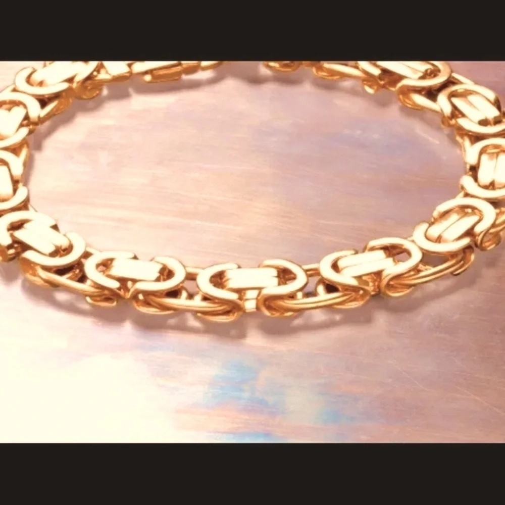 - 18k Gold Chain 9” inch Byzantine Style Link Bracelet stamped authentic